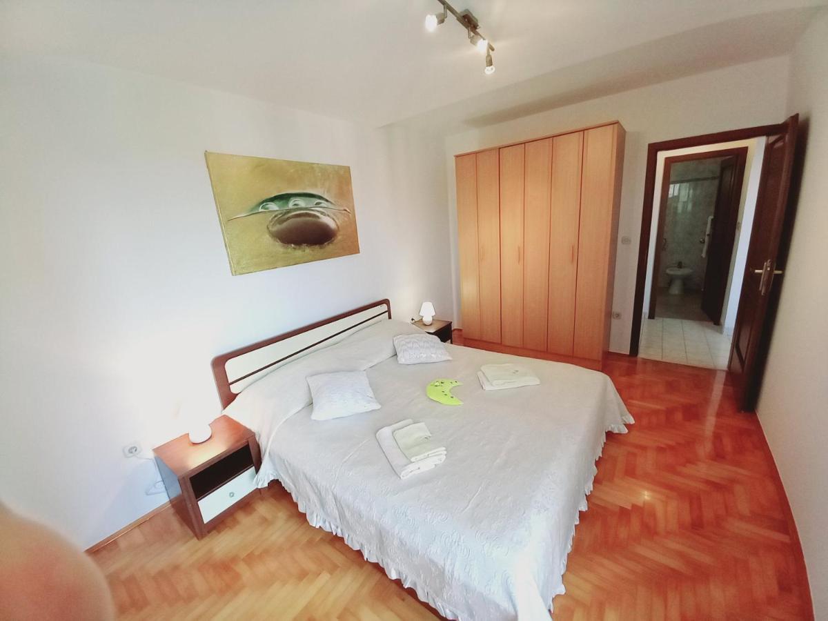 Iva Apartman Pola Esterno foto