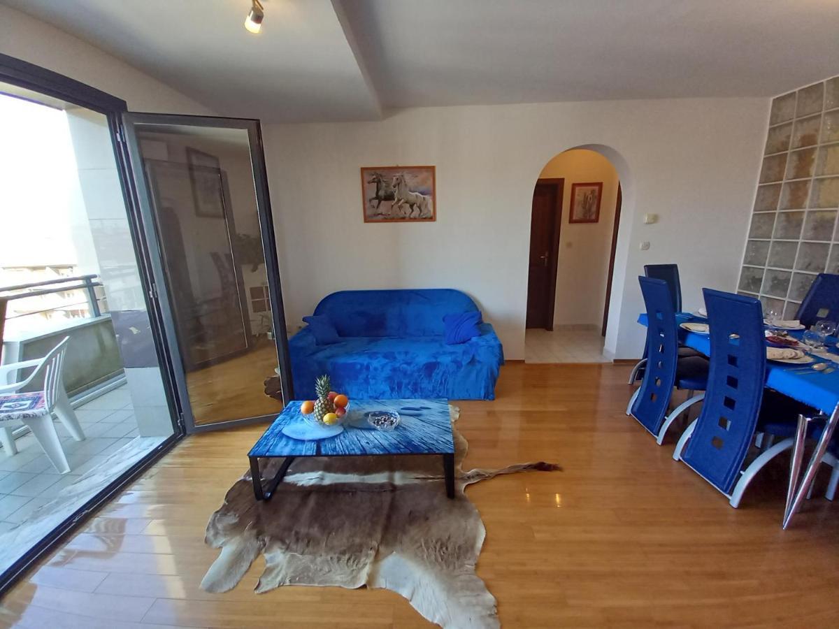 Iva Apartman Pola Esterno foto